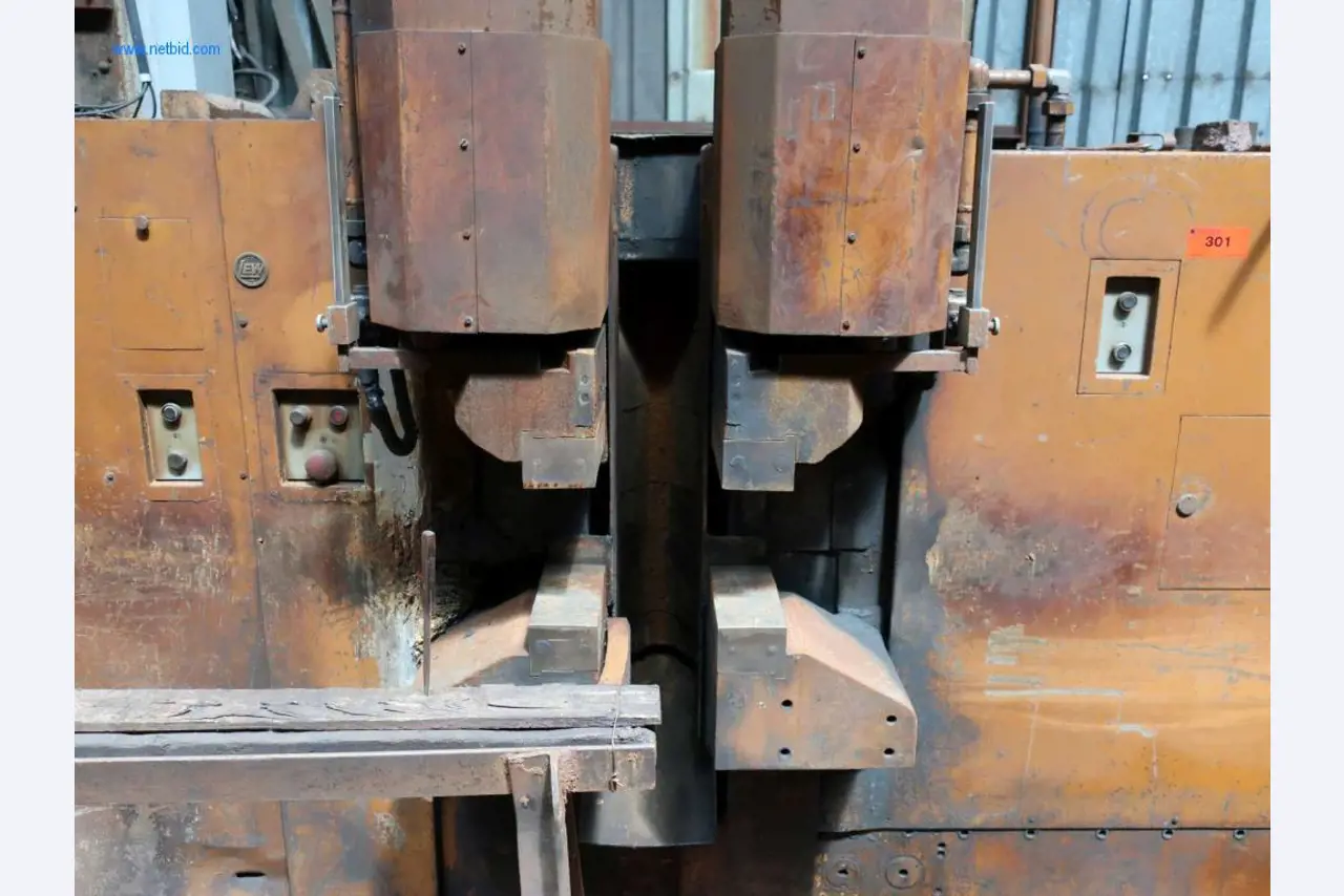 Machinery and equipment from the steel production, forging plant, heat treatment, large parts processing and peripherals-4