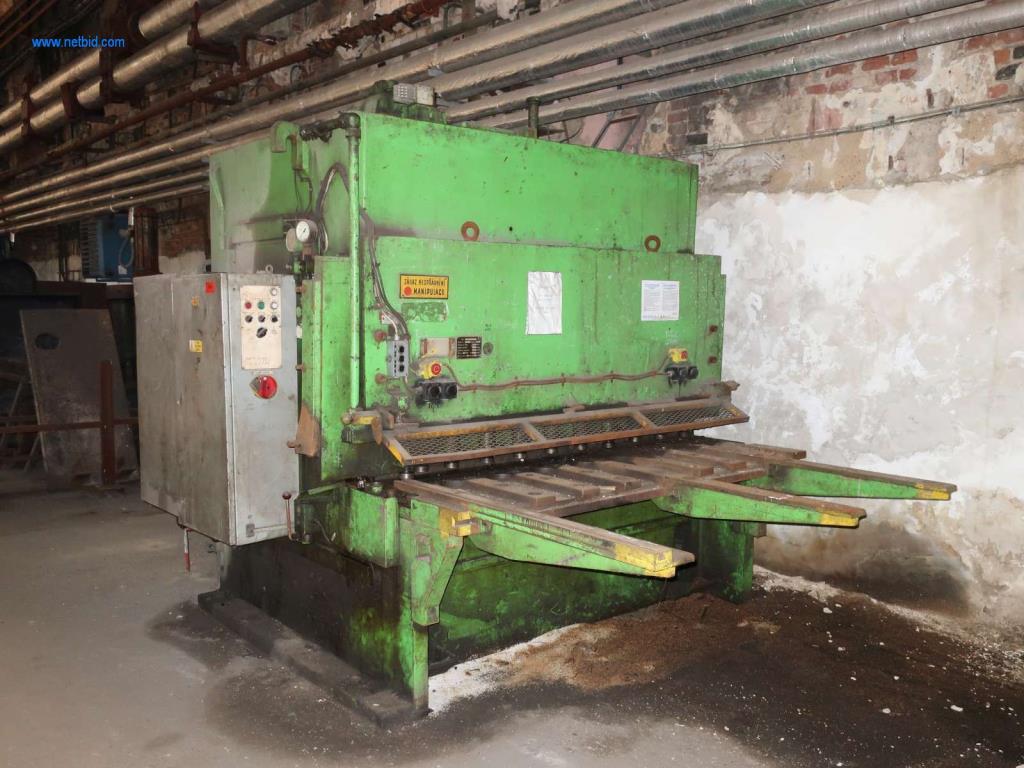 Anlagen und Maschinen aus den Bereichen Stahlproduktion, Schmiedewerk, Wärmebehandlung, Großteilebearbeitung und Peripherie-3