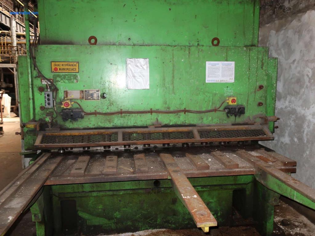 Anlagen und Maschinen aus den Bereichen Stahlproduktion, Schmiedewerk, Wärmebehandlung, Großteilebearbeitung und Peripherie-5