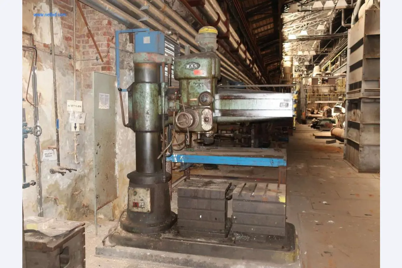 Urządzenia i maszyny do produkcji stali, kucia, obróbki cieplnej, obróbki dużych części i urządzeń peryferyjnych-6