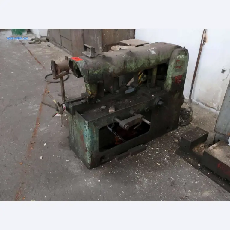 Závody a stroje z oblasti výroby oceli, kování, tepelného zpracování, velké cásti obrábení a periférií-1