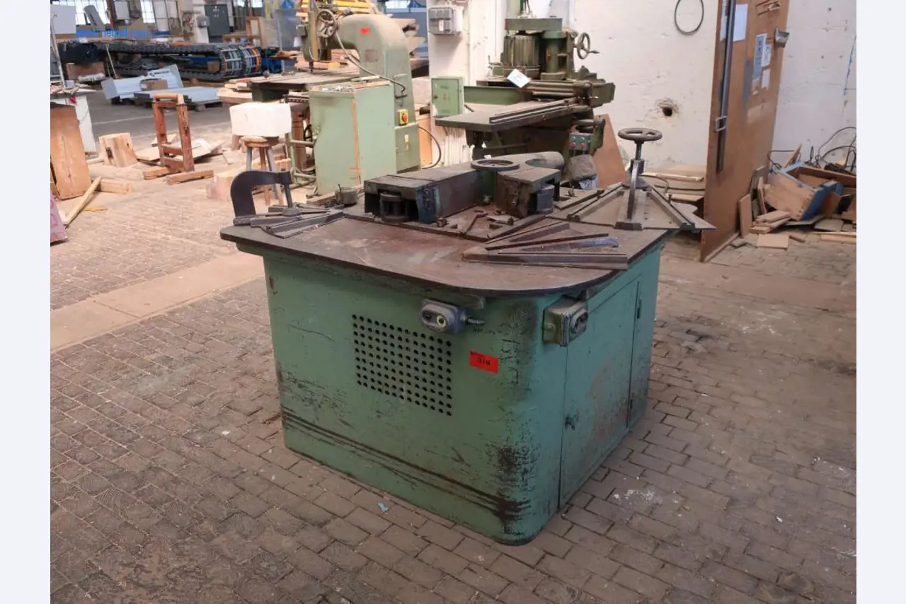 Závody a stroje z oblasti výroby oceli, kování, tepelného zpracování, velké cásti obrábení a periférií-1