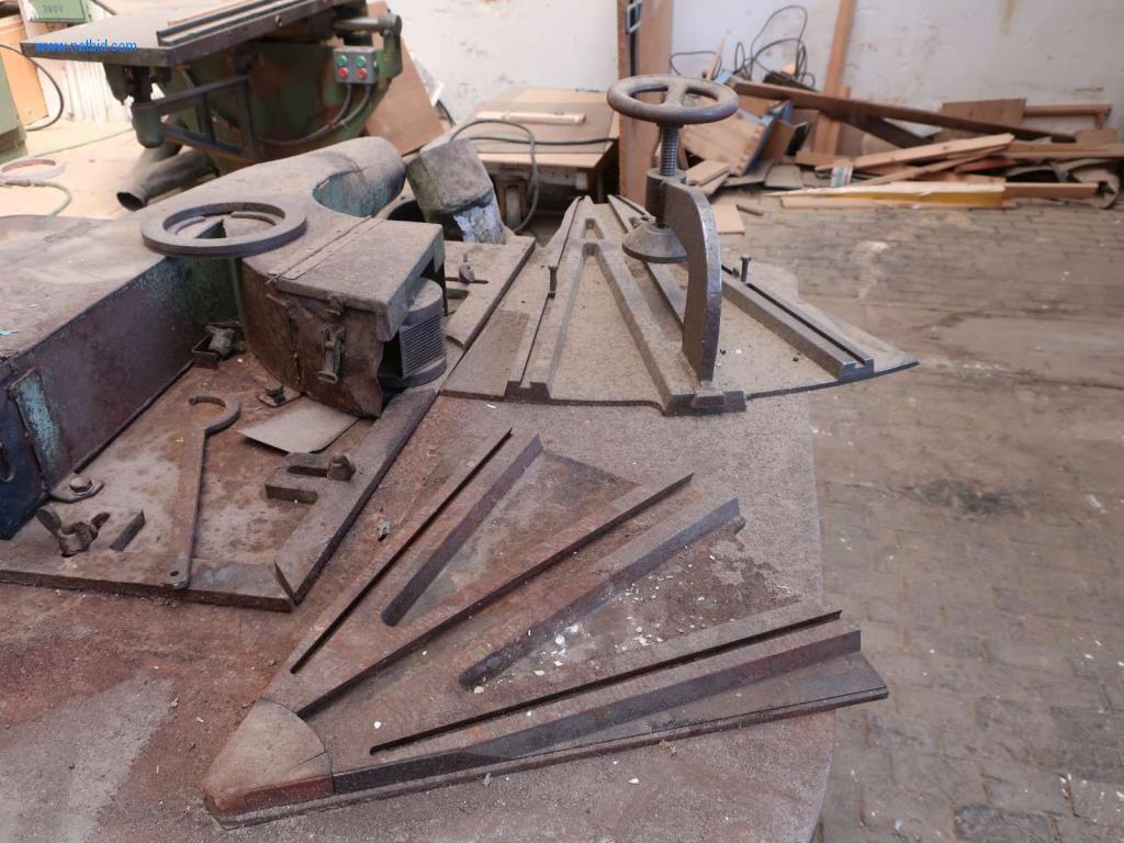 Závody a stroje z oblasti výroby oceli, kování, tepelného zpracování, velké cásti obrábení a periférií-3