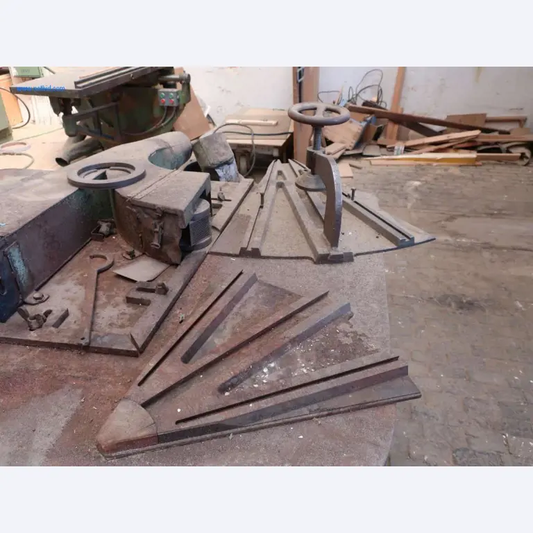 Závody a stroje z oblasti výroby oceli, kování, tepelného zpracování, velké cásti obrábení a periférií-3