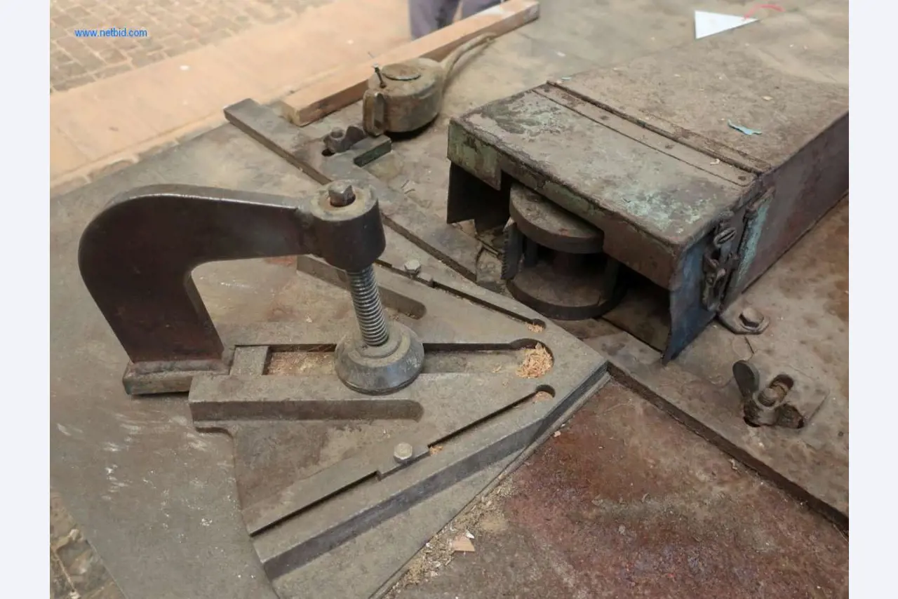 Závody a stroje z oblasti výroby oceli, kování, tepelného zpracování, velké cásti obrábení a periférií-4