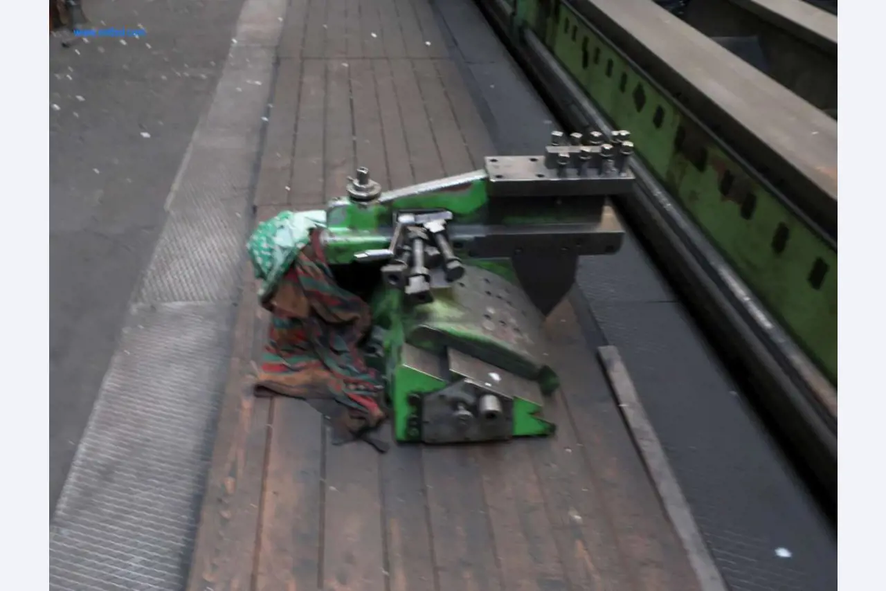 Urządzenia i maszyny do produkcji stali, kucia, obróbki cieplnej, obróbki dużych części i urządzeń peryferyjnych-13