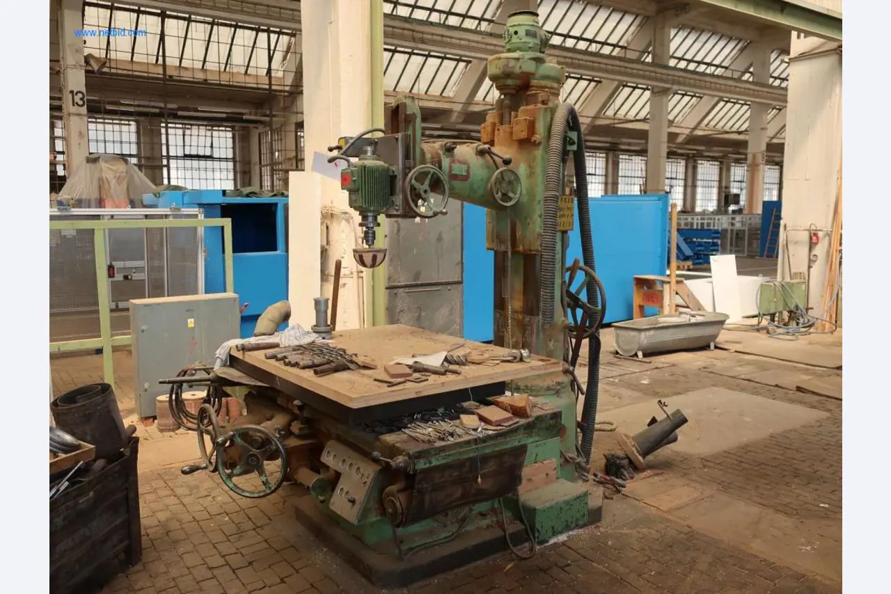 Anlagen und Maschinen aus den Bereichen Stahlproduktion, Schmiedewerk, Wärmebehandlung, Großteilebearbeitung und Peripherie-1