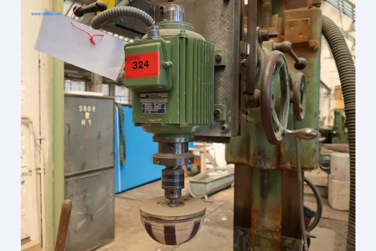 Anlagen und Maschinen aus den Bereichen Stahlproduktion, Schmiedewerk, Wärmebehandlung, Großteilebearbeitung und Peripherie-3