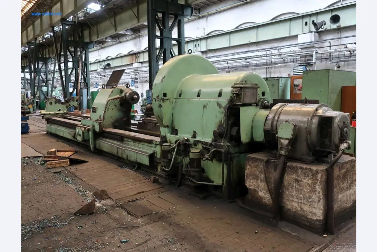 Installaties en machines voor staalproductie, smeden, warmtebehandeling, verwerking van grote onderdelen en randapparatuur-15
