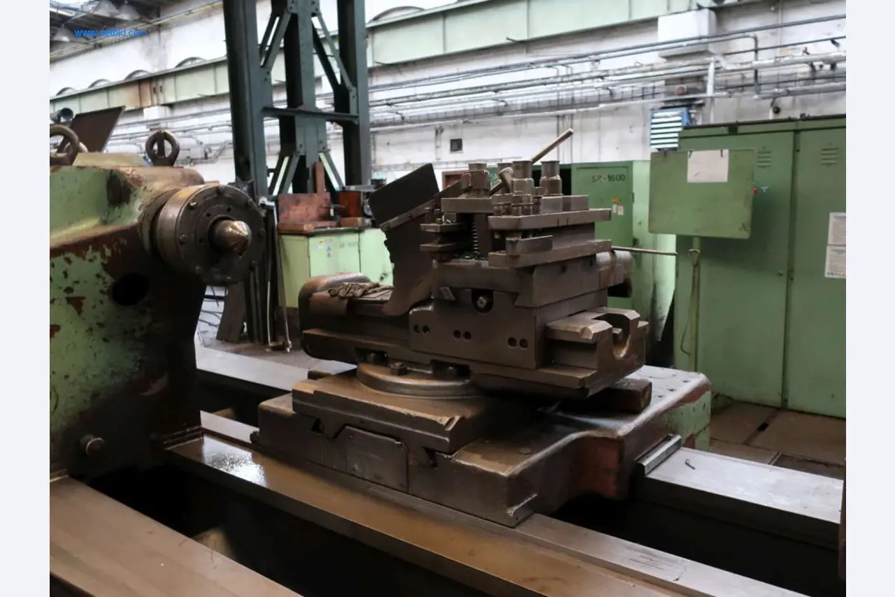 Installaties en machines voor staalproductie, smeden, warmtebehandeling, verwerking van grote onderdelen en randapparatuur-16