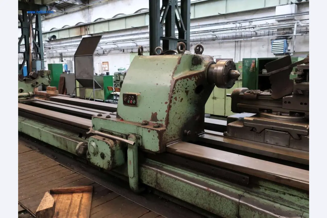 Installaties en machines voor staalproductie, smeden, warmtebehandeling, verwerking van grote onderdelen en randapparatuur-17