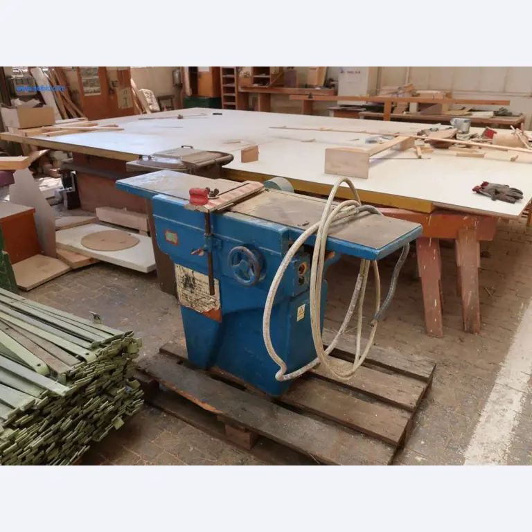 Anlagen und Maschinen aus den Bereichen Stahlproduktion, Schmiedewerk, Wärmebehandlung, Großteilebearbeitung und Peripherie-1