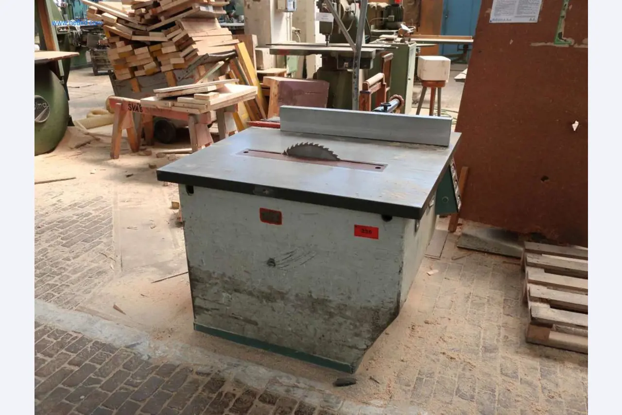 Anlagen und Maschinen aus den Bereichen Stahlproduktion, Schmiedewerk, Wärmebehandlung, Großteilebearbeitung und Peripherie-1