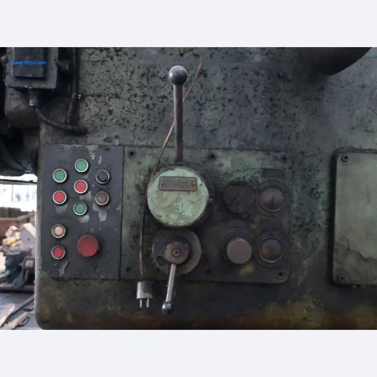 Závody a stroje z oblasti výroby oceli, kování, tepelného zpracování, velké cásti obrábení a periférií-7