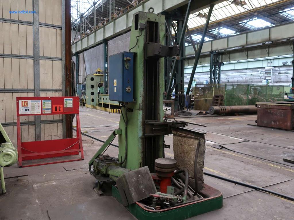 Závody a stroje z oblasti výroby oceli, kování, tepelného zpracování, velké cásti obrábení a periférií-4