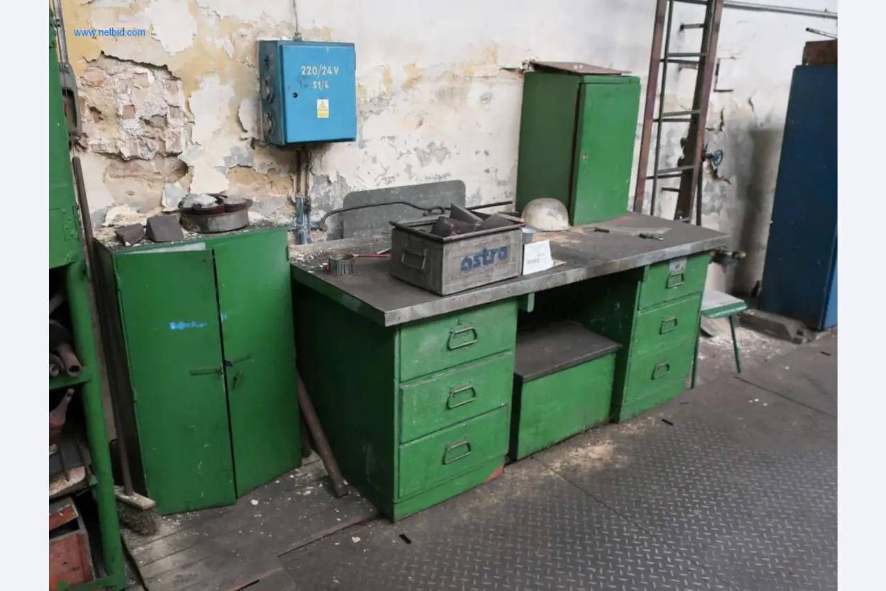 Anlagen und Maschinen aus den Bereichen Stahlproduktion, Schmiedewerk, Wärmebehandlung, Großteilebearbeitung und Peripherie-10