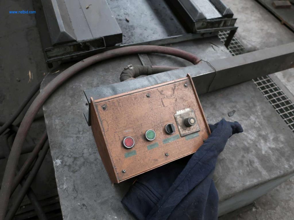 Naprave in stroji za proizvodnjo jekla, kovanje, toplotno obdelavo, obdelavo velikih delov in periferne naprave-7