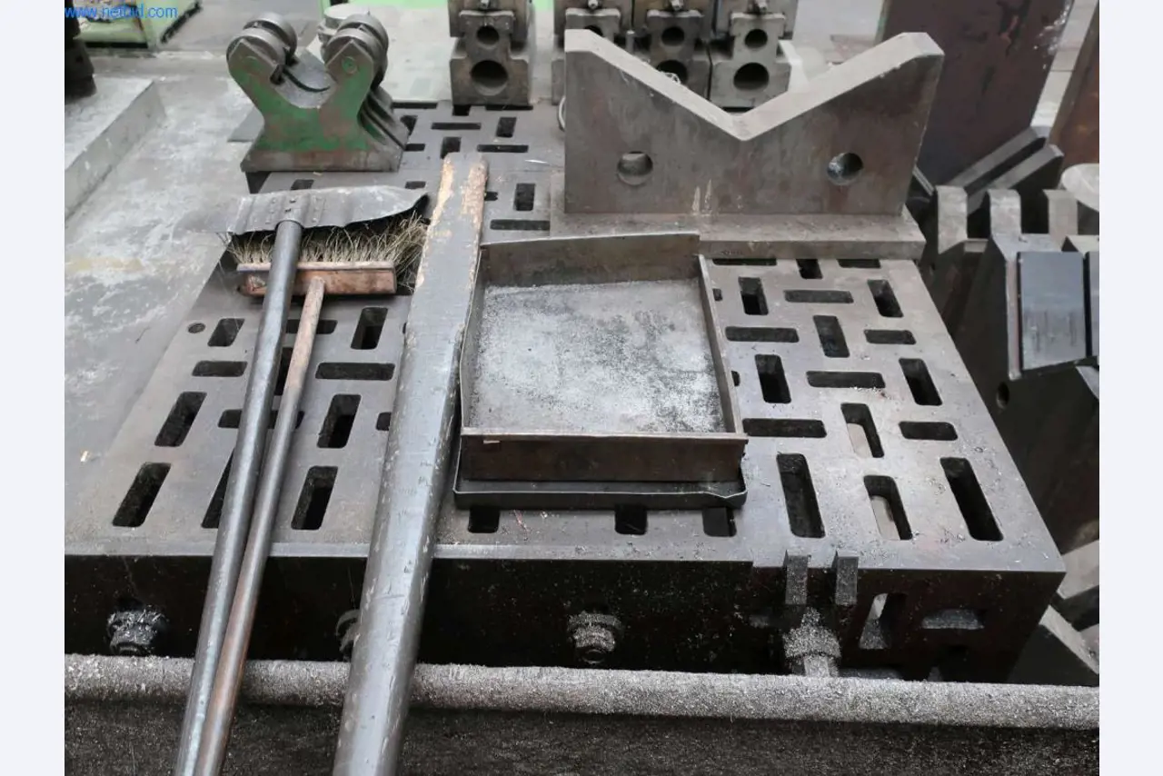 Závody a stroje z oblasti výroby oceli, kování, tepelného zpracování, velké cásti obrábení a periférií-3