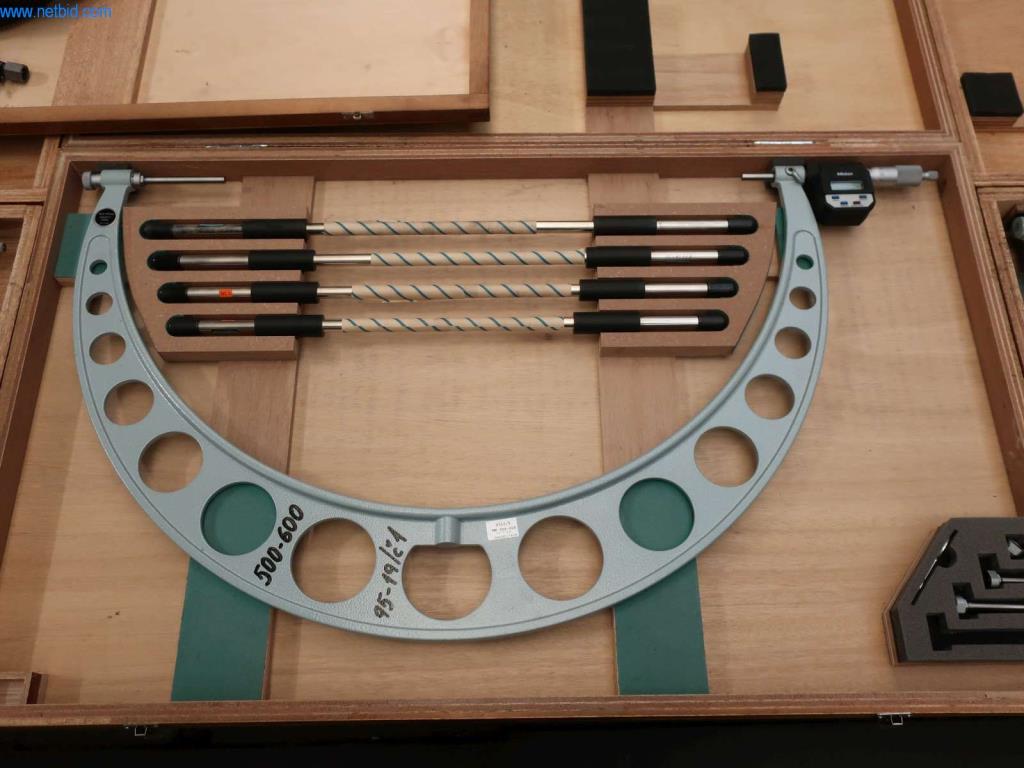 Závody a stroje z oblasti výroby oceli, kování, tepelného zpracování, velké cásti obrábení a periférií-3