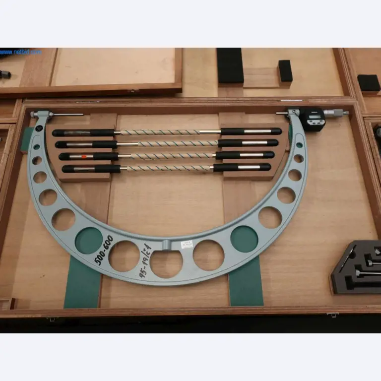 Závody a stroje z oblasti výroby oceli, kování, tepelného zpracování, velké cásti obrábení a periférií-3