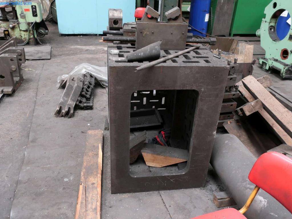 Anlagen und Maschinen aus den Bereichen Stahlproduktion, Schmiedewerk, Wärmebehandlung, Großteilebearbeitung und Peripherie-5