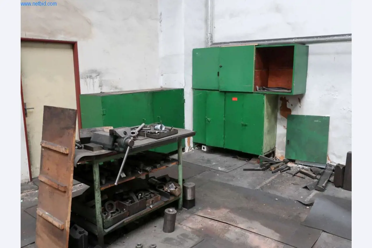 Závody a stroje z oblasti výroby oceli, kování, tepelného zpracování, velké cásti obrábení a periférií-6