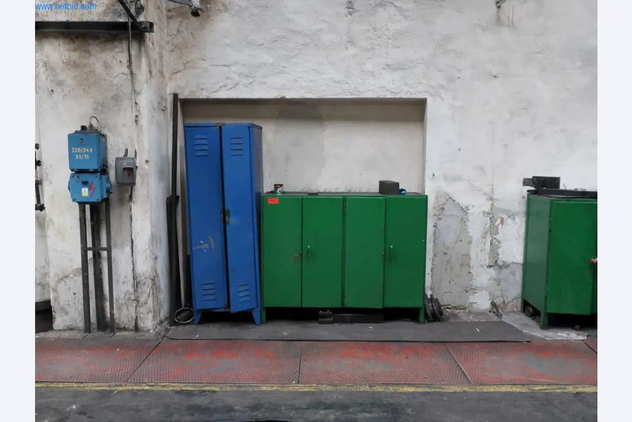 Závody a stroje z oblasti výroby oceli, kování, tepelného zpracování, velké cásti obrábení a periférií-1