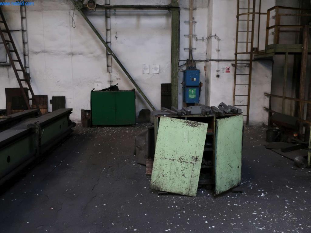 Závody a stroje z oblasti výroby oceli, kování, tepelného zpracování, velké cásti obrábení a periférií-13