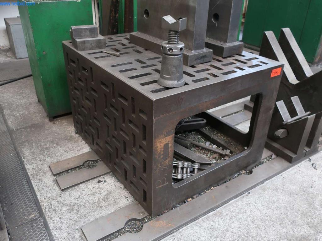 Závody a stroje z oblasti výroby oceli, kování, tepelného zpracování, velké cásti obrábení a periférií-1