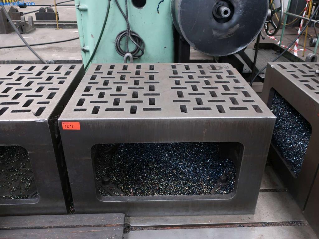 Závody a stroje z oblasti výroby oceli, kování, tepelného zpracování, velké cásti obrábení a periférií-1