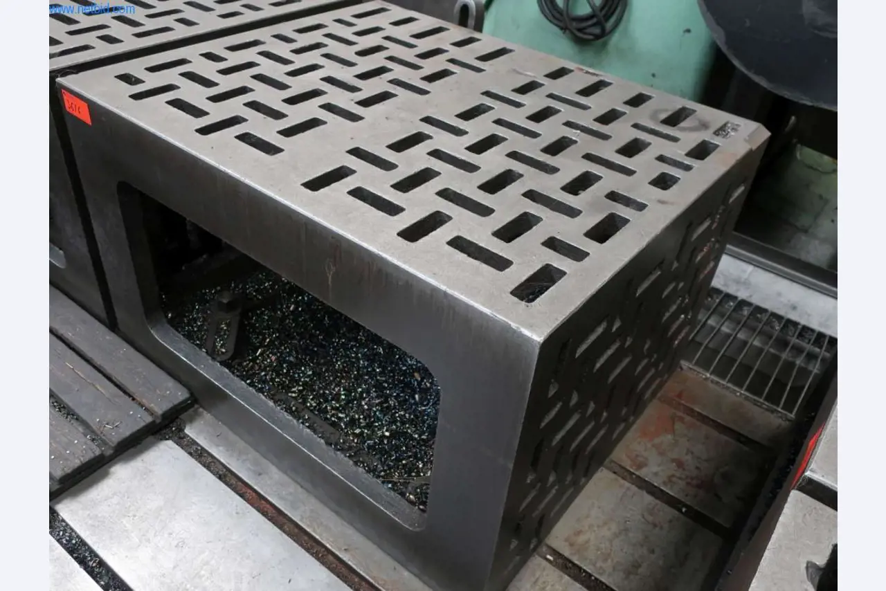 Závody a stroje z oblasti výroby oceli, kování, tepelného zpracování, velké cásti obrábení a periférií-2