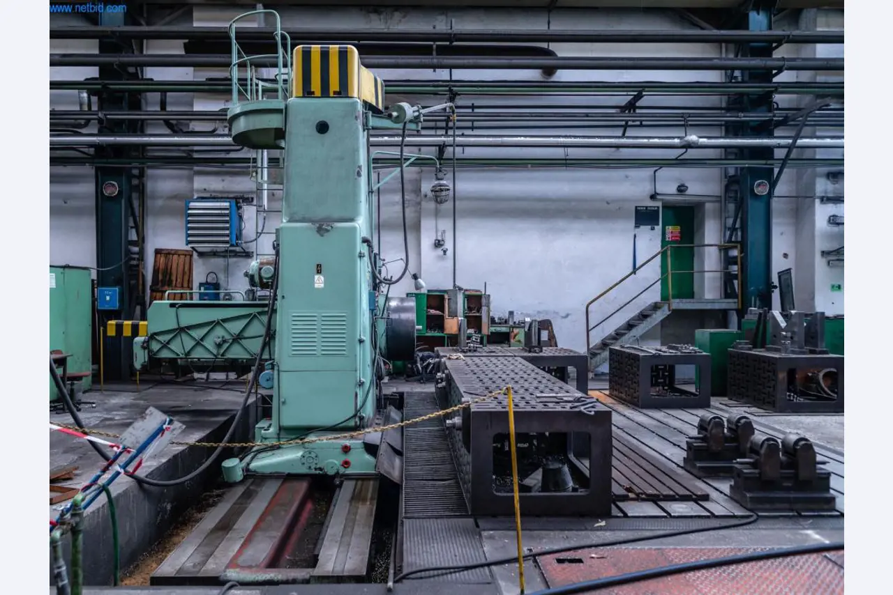Installaties en machines voor staalproductie, smeden, warmtebehandeling, verwerking van grote onderdelen en randapparatuur-3
