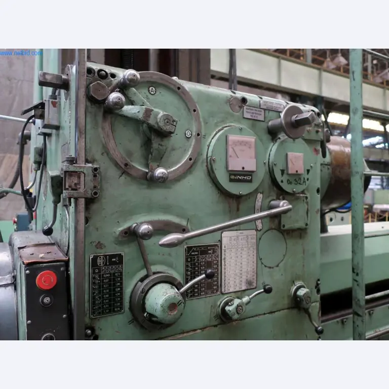 Installaties en machines voor staalproductie, smeden, warmtebehandeling, verwerking van grote onderdelen en randapparatuur-12