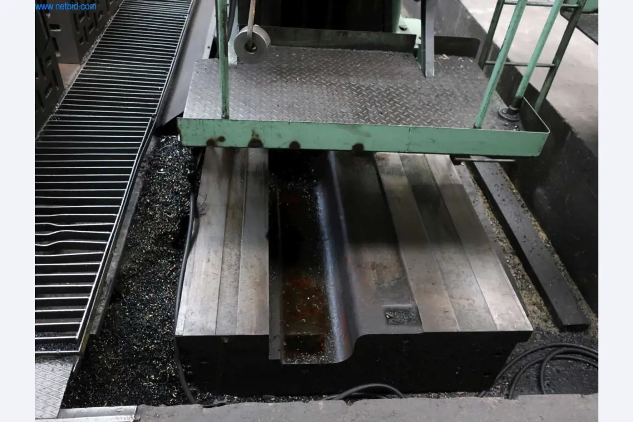 Installaties en machines voor staalproductie, smeden, warmtebehandeling, verwerking van grote onderdelen en randapparatuur-17