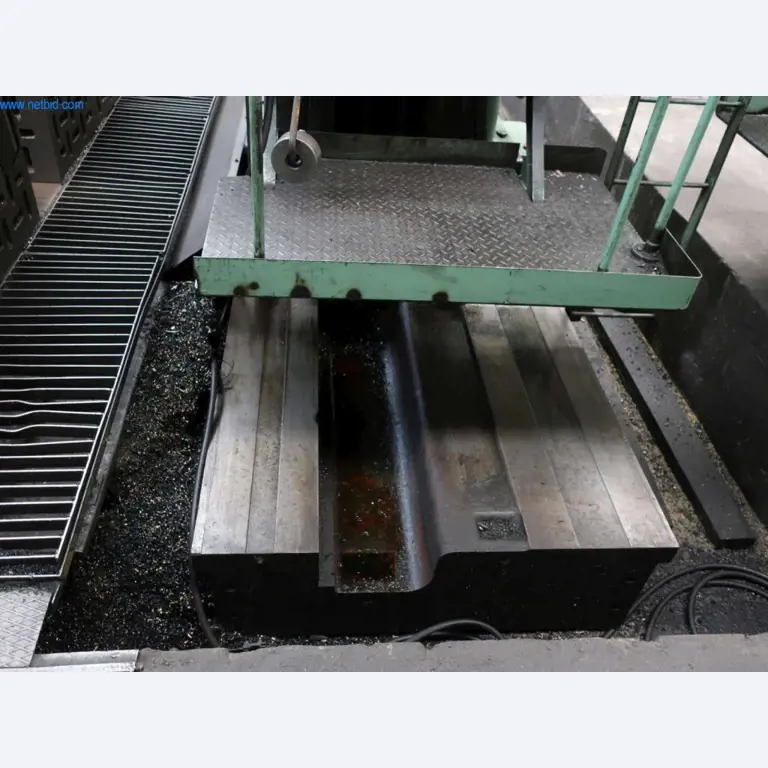 Installaties en machines voor staalproductie, smeden, warmtebehandeling, verwerking van grote onderdelen en randapparatuur-17