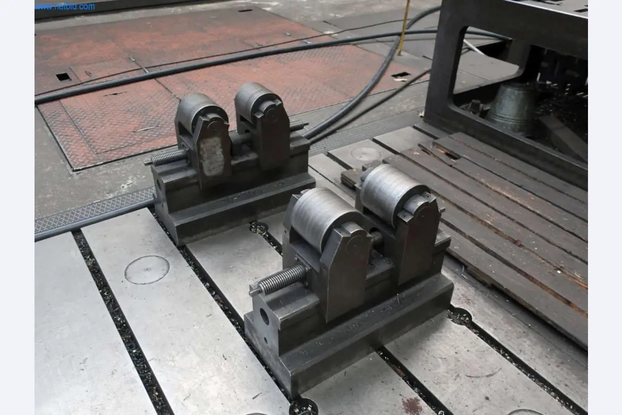 Installaties en machines voor staalproductie, smeden, warmtebehandeling, verwerking van grote onderdelen en randapparatuur-20