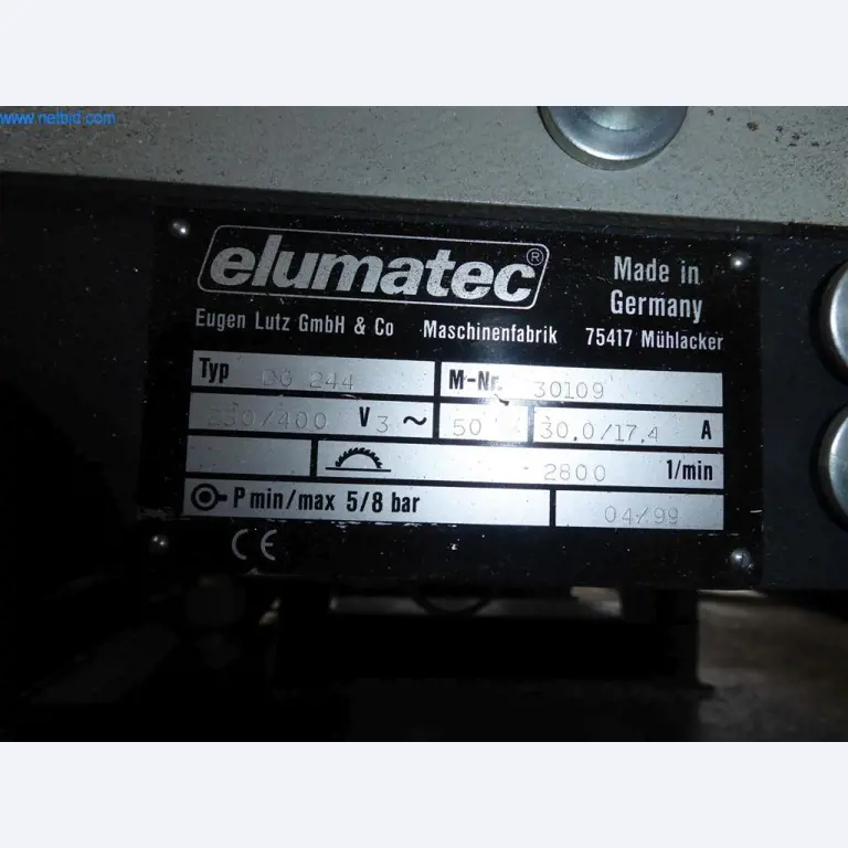 Sprzęt operacyjny i biurowy (okna i konstrukcje metalowe)-5