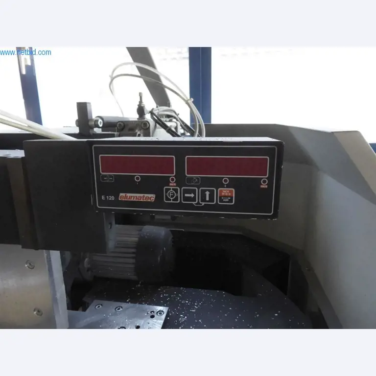 Sprzęt operacyjny i biurowy (okna i konstrukcje metalowe)-9