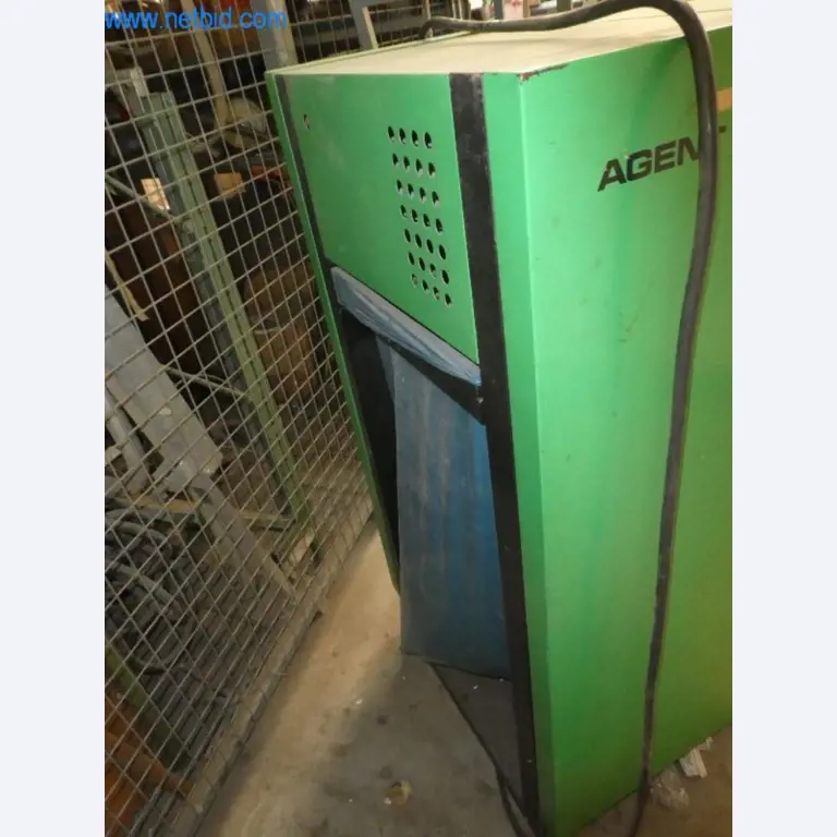 Sprzęt operacyjny i biurowy (okna i konstrukcje metalowe)-2