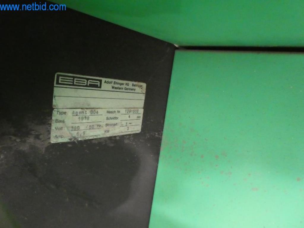 Equipamento operacional e de escritório (janelas e construção metálica)-3