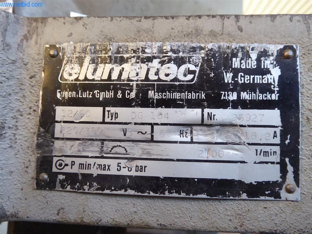 Delovna in pisarniška oprema (okna in kovinske konstrukcije)-3