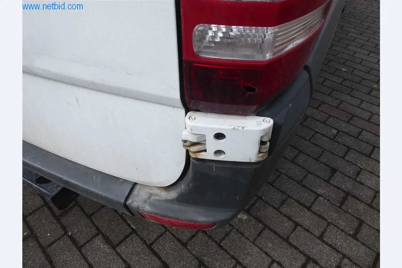 Betriebs- und Geschäftsausstattung (Fenster- und Metallbau)-16