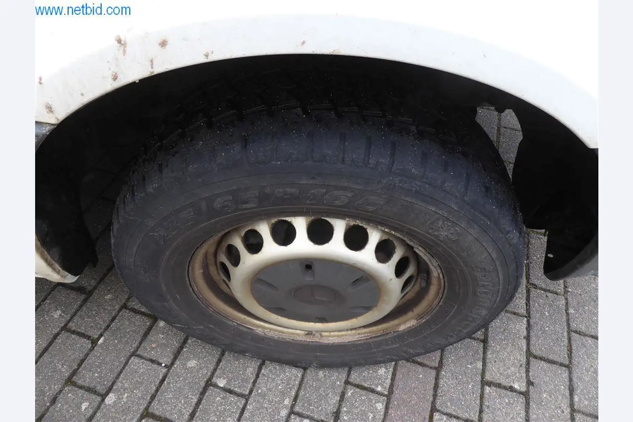 Betriebs- und Geschäftsausstattung (Fenster- und Metallbau)-18