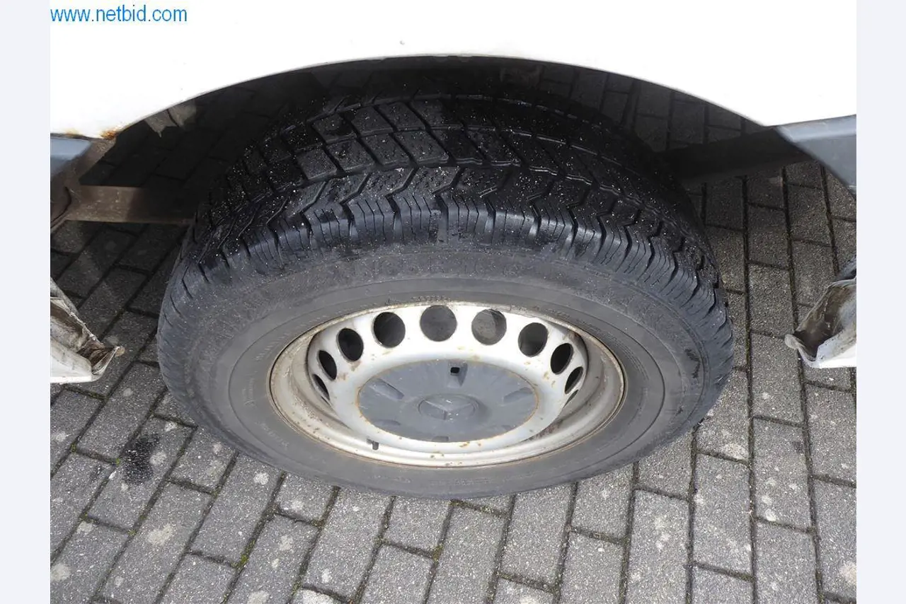 Betriebs- und Geschäftsausstattung (Fenster- und Metallbau)-20