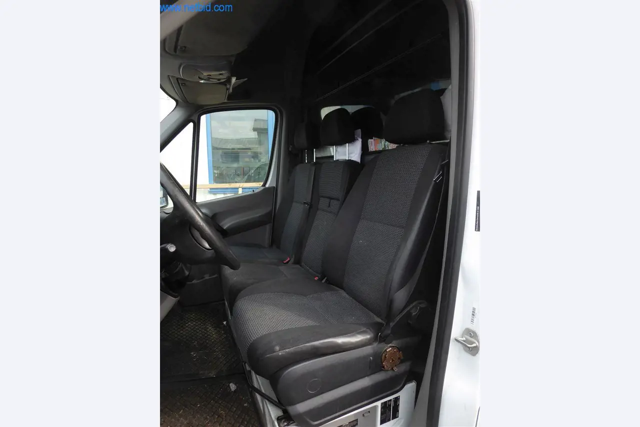 Betriebs- und Geschäftsausstattung (Fenster- und Metallbau)-23