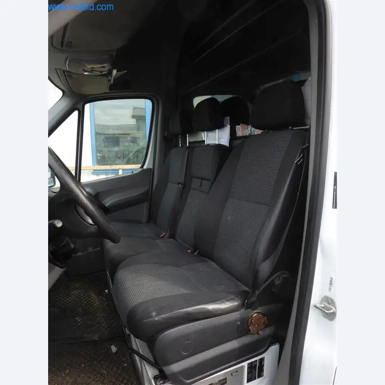 Betriebs- und Geschäftsausstattung (Fenster- und Metallbau)-23