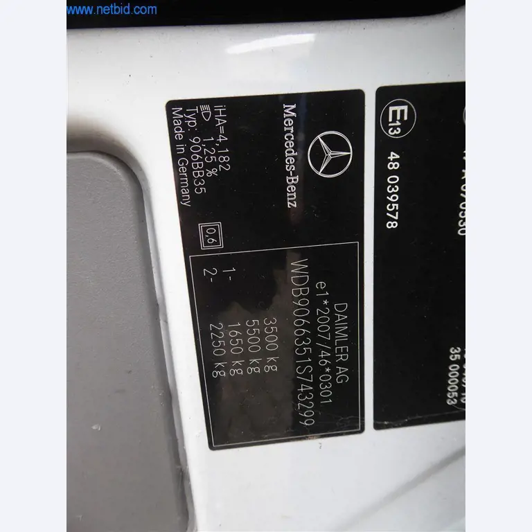 Betriebs- und Geschäftsausstattung (Fenster- und Metallbau)-24