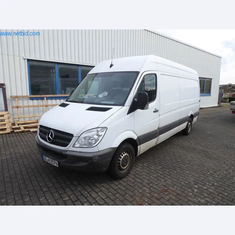 Betriebs- und Geschäftsausstattung (Fenster- und Metallbau)-2