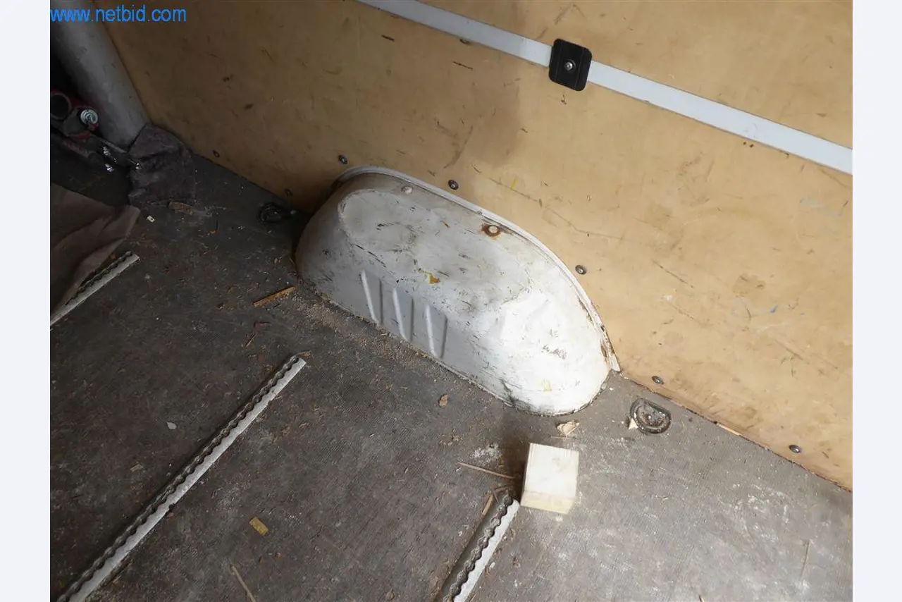 Betriebs- und Geschäftsausstattung (Fenster- und Metallbau)-4