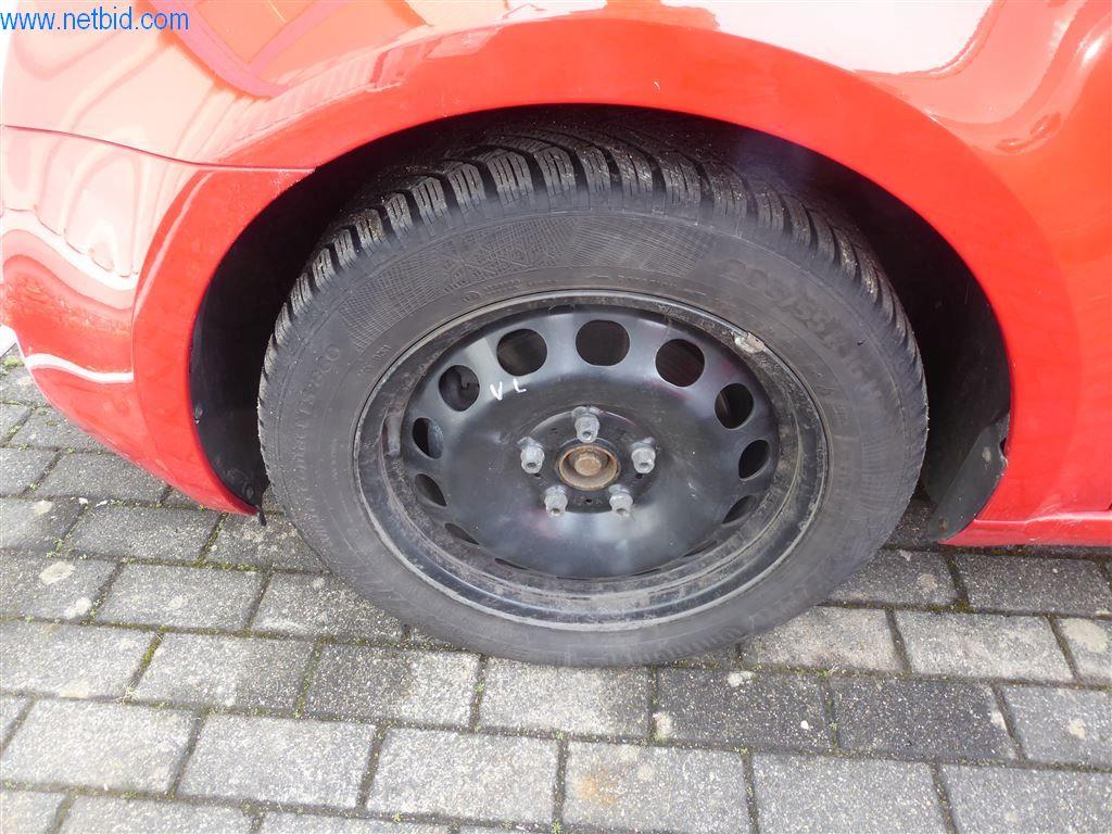 Equipamento operacional e de escritório (janelas e construção metálica)-17